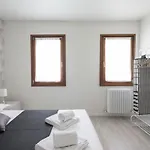 Apartments In San Marco With Canal View By Wonderful Italy
